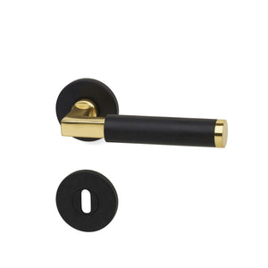 Brighton | Dörrhandtag i Blank Mässing / Svart - med lack