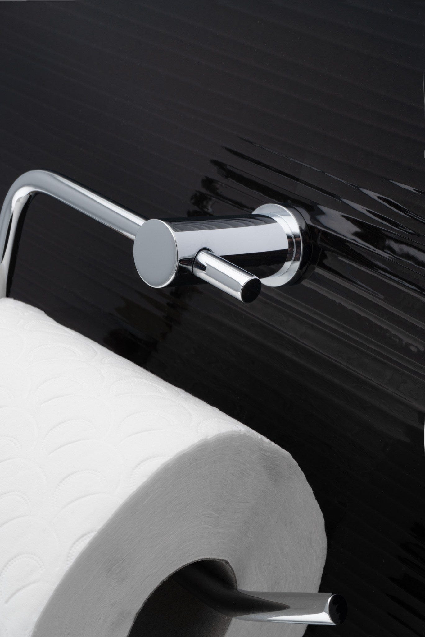 Brunel Plain | Toiletrulleholder i Blank Nikkel Alexander & Wilks AW454PC FINICC