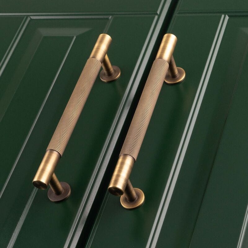 CB Cross | Greb i Antik Messing Carlisle Brass FINICC