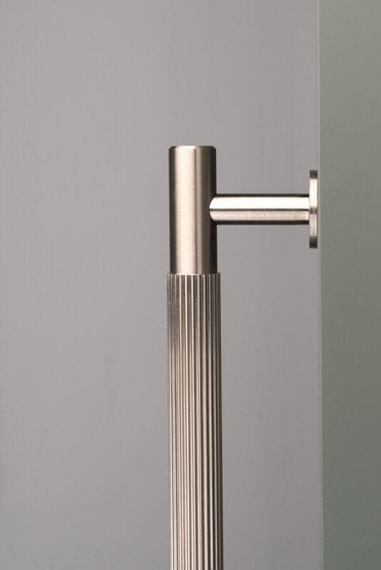 CB Lines | Greb i Rustfrit Stål Finish Carlisle Brass FINICC