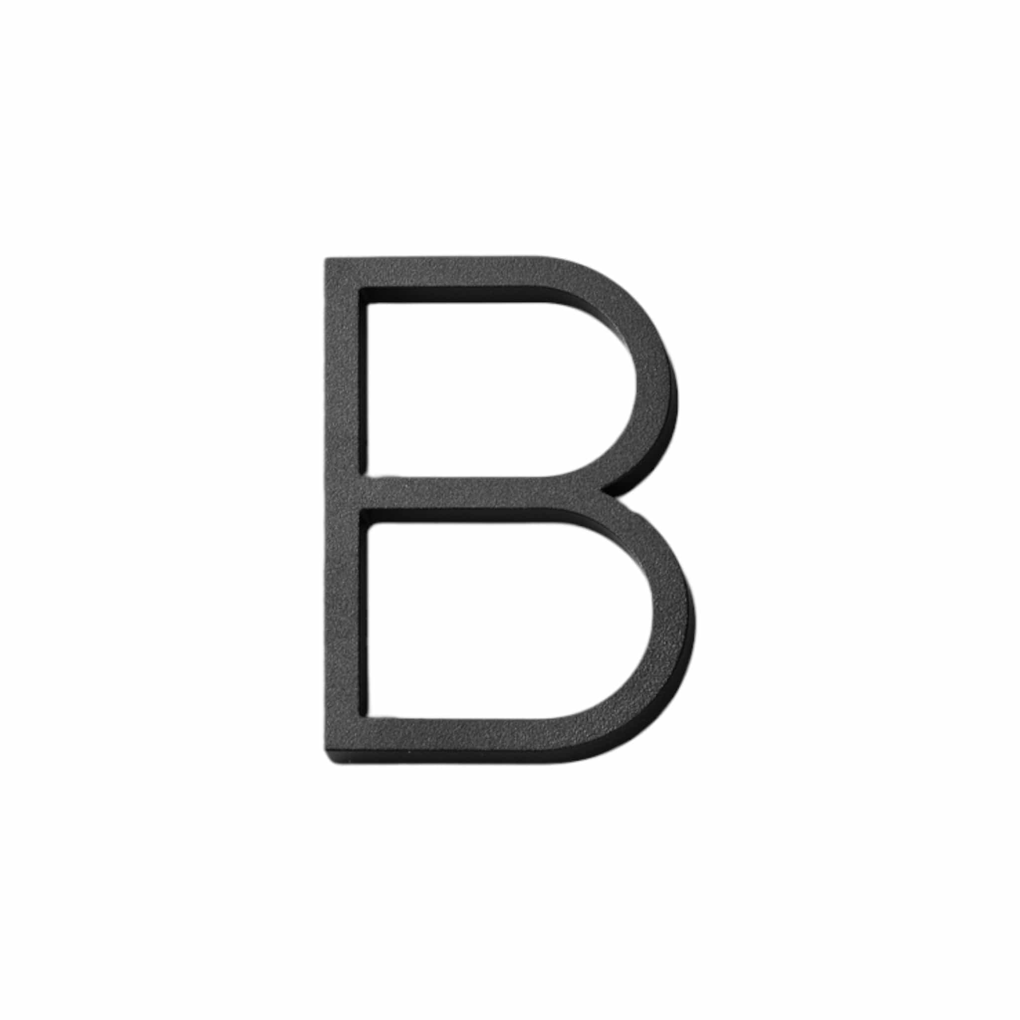 Contemporary Large | Husnummer och -bokstäver i Svart