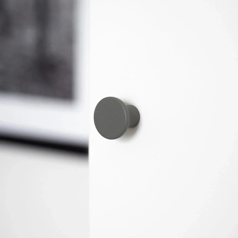 Dotty | Knop i Grøn Ø 28 mm x D 23 mm Et Al LF-8342-28-31 FINICC