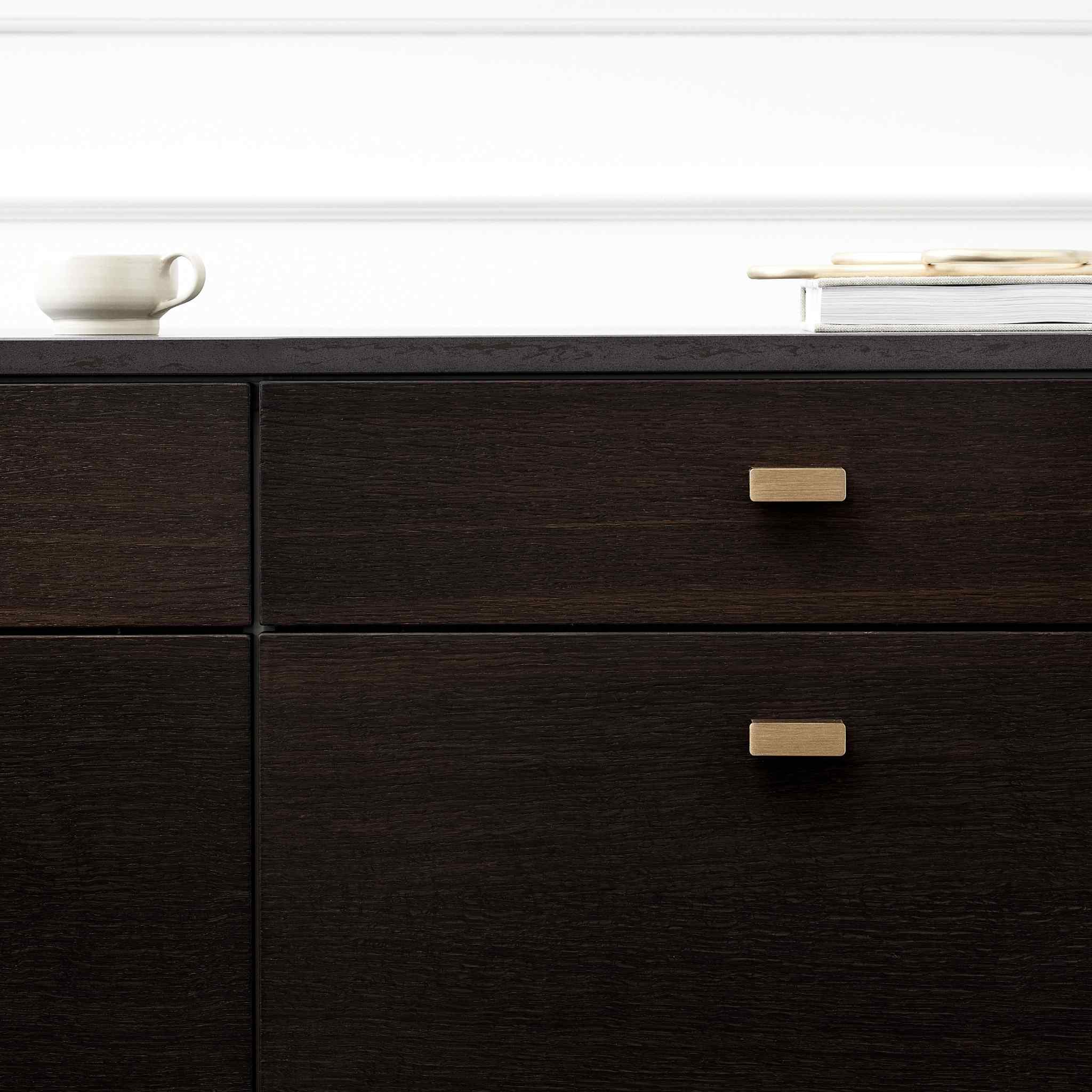 Elan | Greb i Børstet Messing Furnipart FINICC