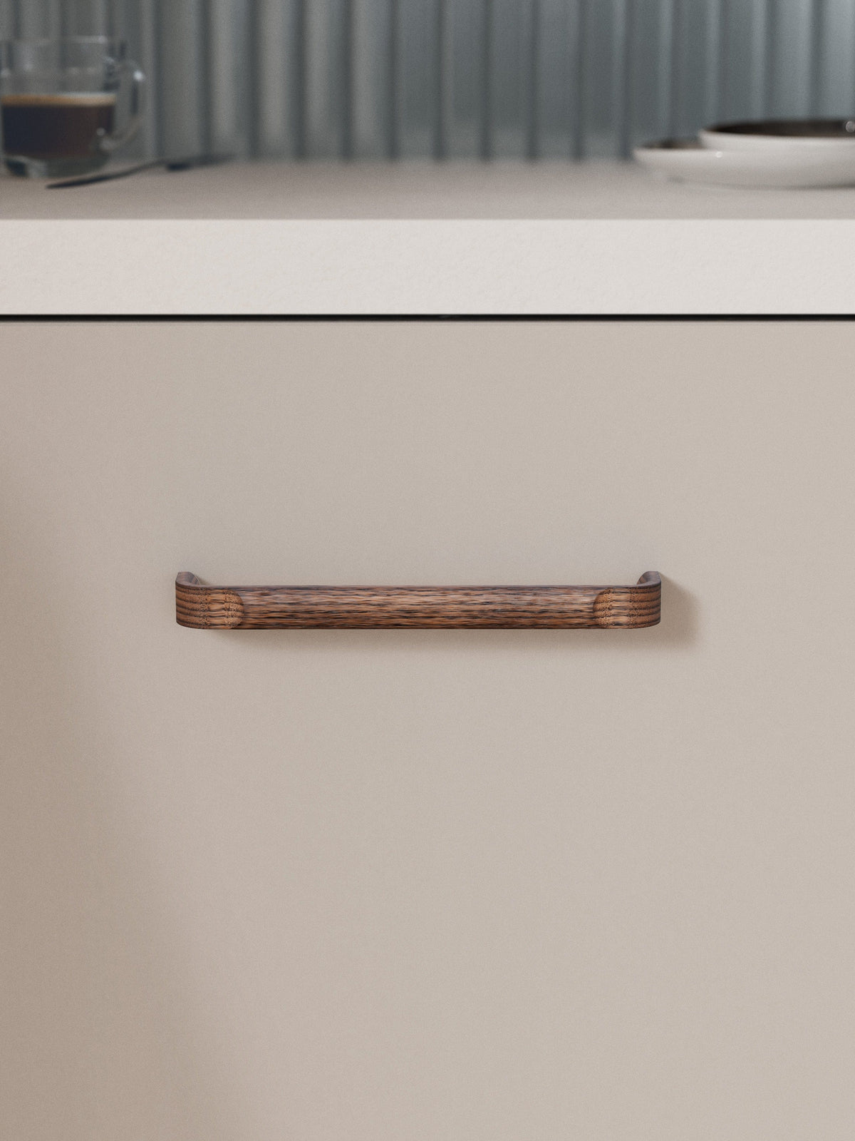 Flint | Greb i Mørk Ask L 171 mm (C/C 160 mm) METAKOR MK-24.4147.81 FINICC