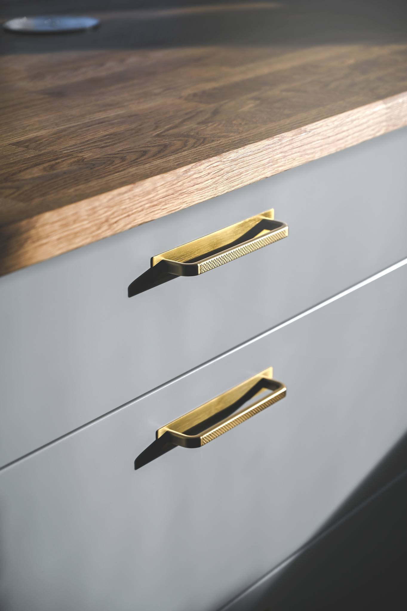 Gardone Cross | Greb i Mat Messing med bagplade Theofils FINICC