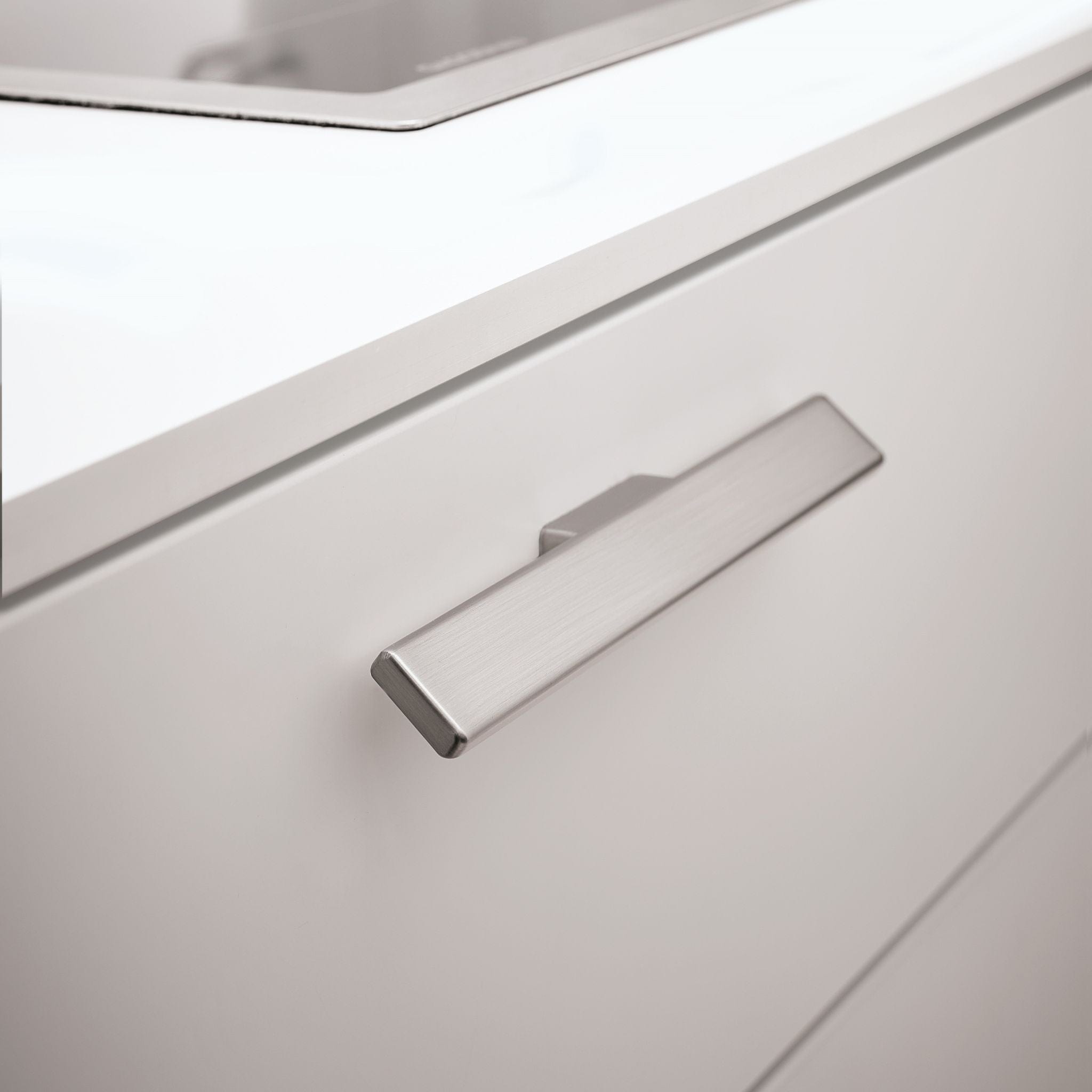 Hammer | Greb i Rustfrit Stål Finish L 160 mm (C/C: 32 mm) Furnipart FP-544860032-66 FINICC