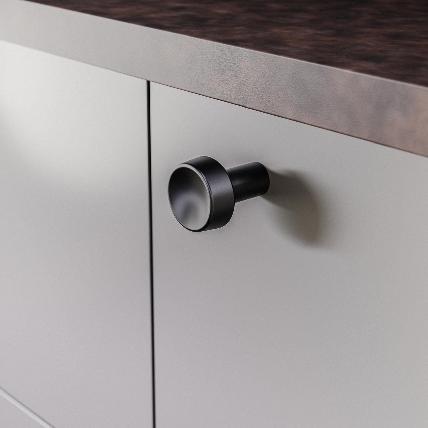 Hjo | Knop i Mat Sort Ø 25 mm x D 32 mm Twentytwo TF-10210094 FINICC