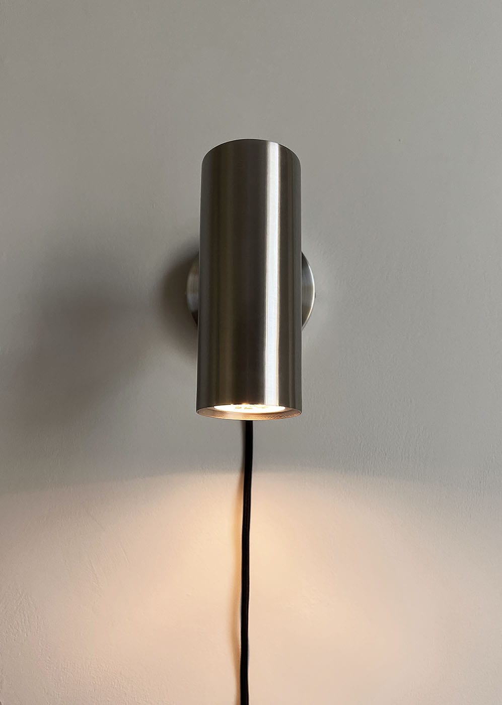 Kyst | Væglampe i Børstet Stål L 15 cm x Ø 6 cm MOUD home MH-211935 FINICC