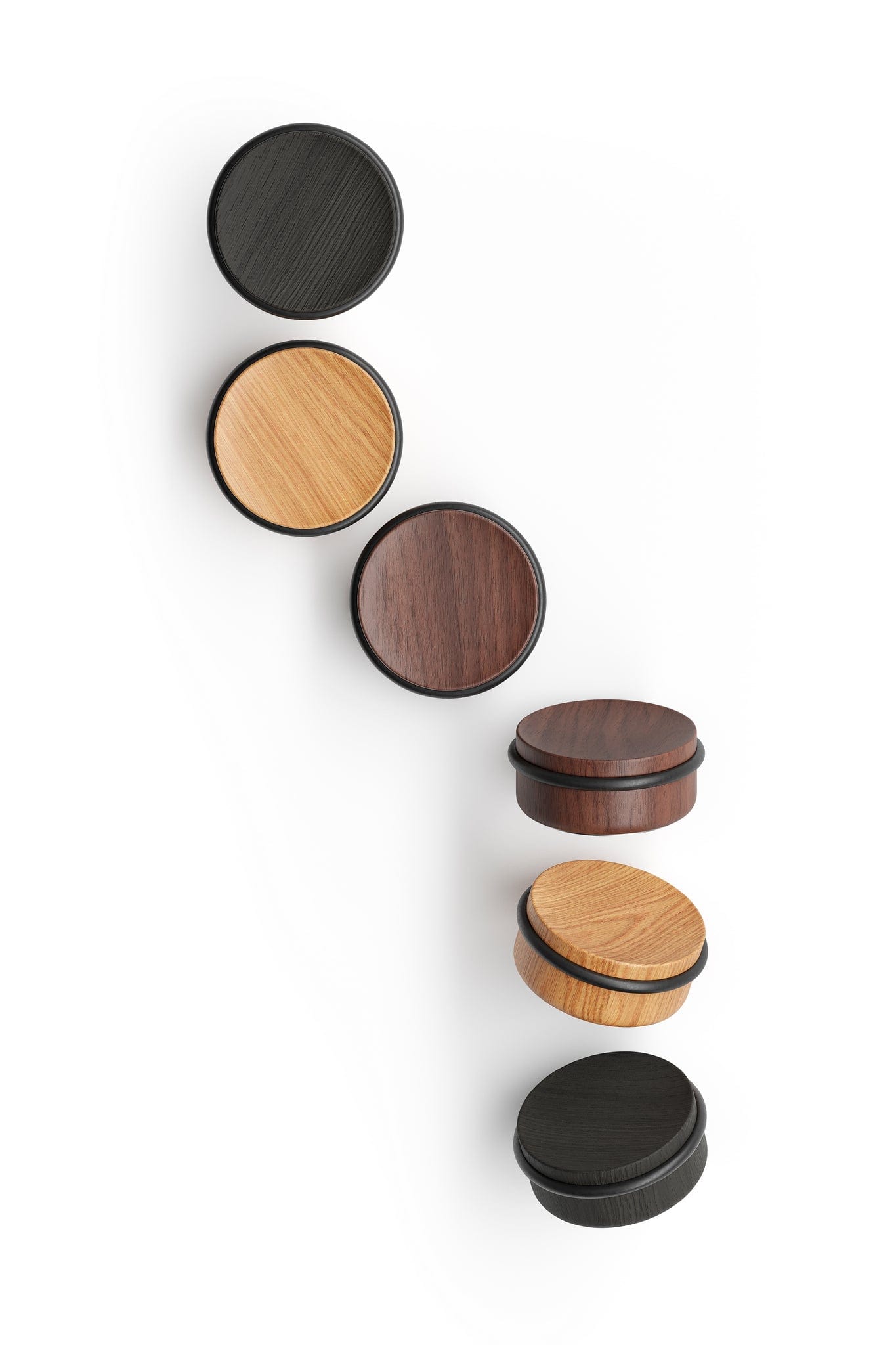 Luv Wood | Dørstopper i Lakeret Eg Ø 71 mm x H 30 mm Viefe VF-8018065W16 FINICC
