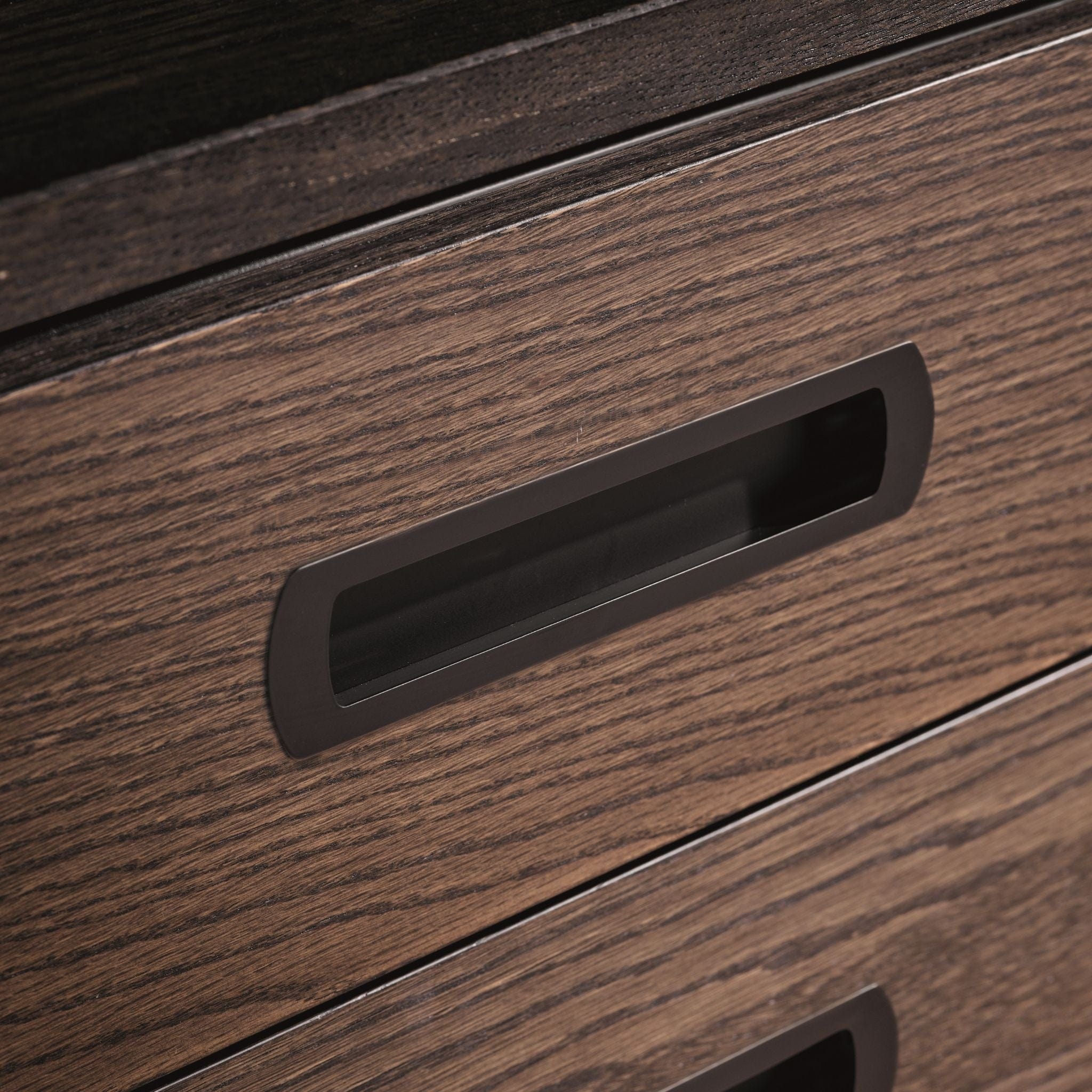 Lux | Greb i Mat Sort Furnipart FINICC