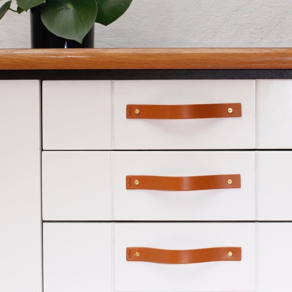 M2 | Lædergreb i Cognac Læder / Stål Skrue byRavn FINICC