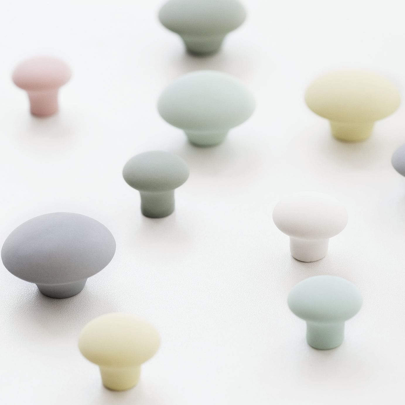 Mat Blue | Møbelknop eller Knage i Porcelæn / Mat Blå Anne Black FINICC