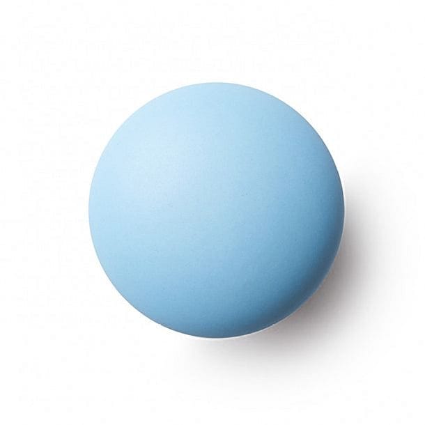 Mat Pale Blue | Møbelknop eller Knage i Porcelæn / Pastel Blå Anne Black FINICC