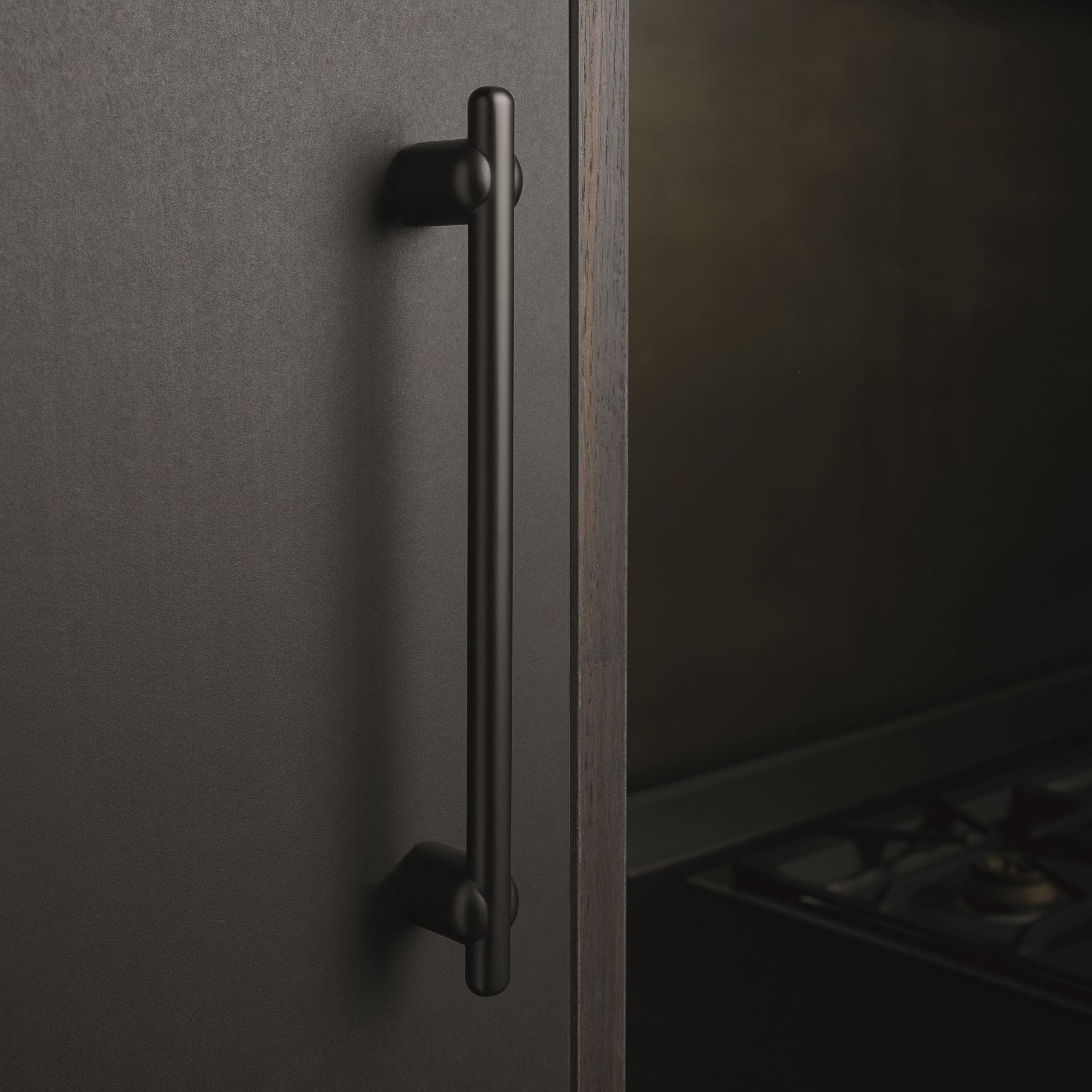 Metronome | Greb i Mat Sort L 200 mm (C/C: 160 mm) Furnipart FP-547520160-99 FINICC