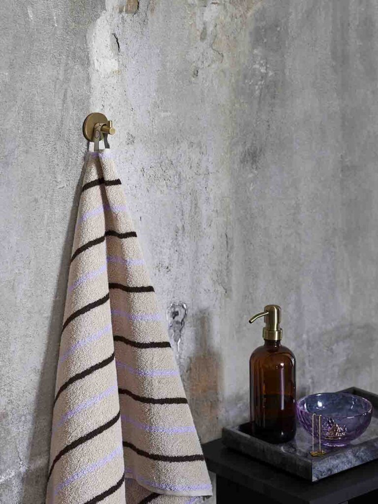 Mood | Knage i Børstet Messing Med lak Ø 45 mm  x D 43 mm MOUD Home MH-210848 FINICC