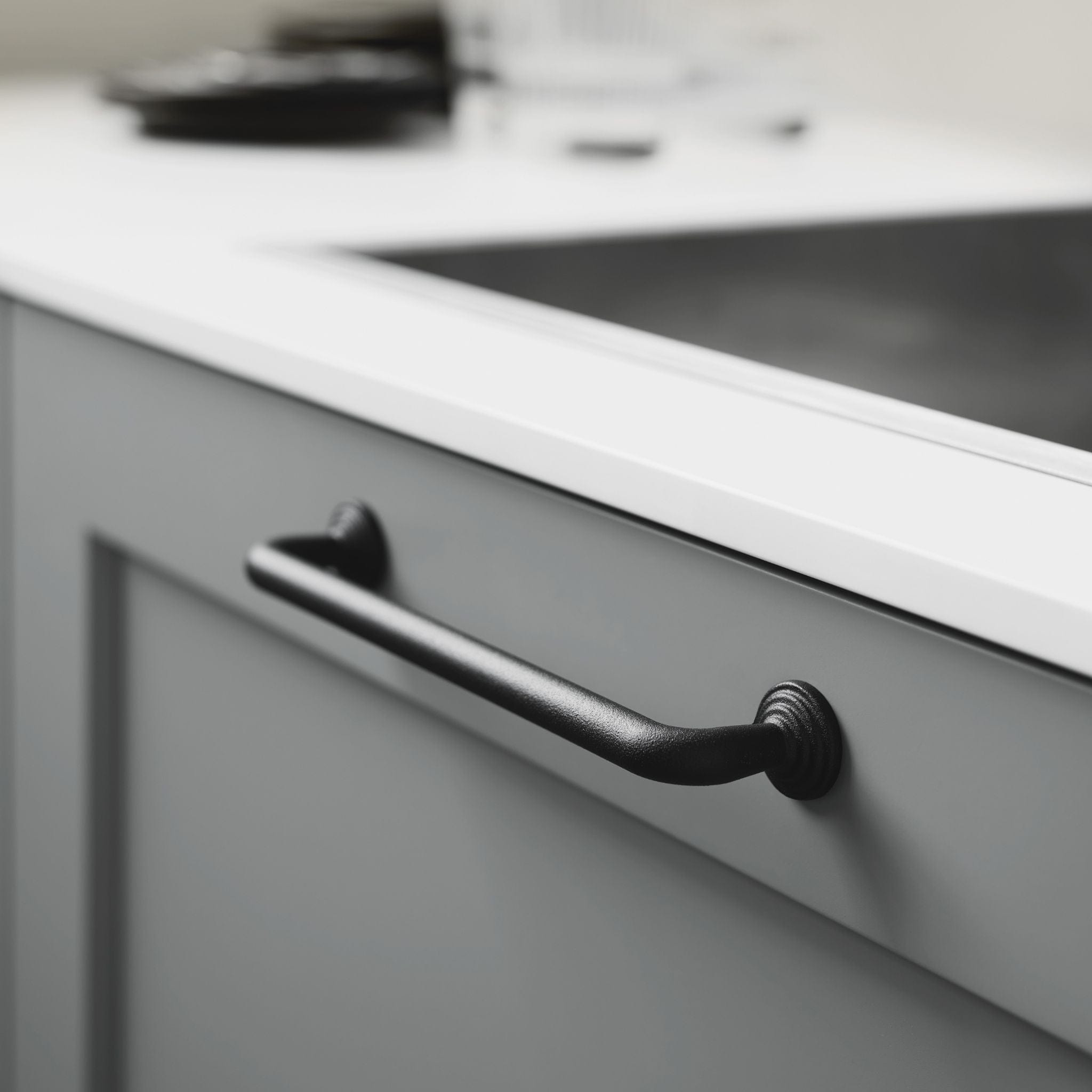 Motion | Greb i Sort L 182 mm (C/C: 160 mm) Furnipart FP-300080160-9005 FINICC