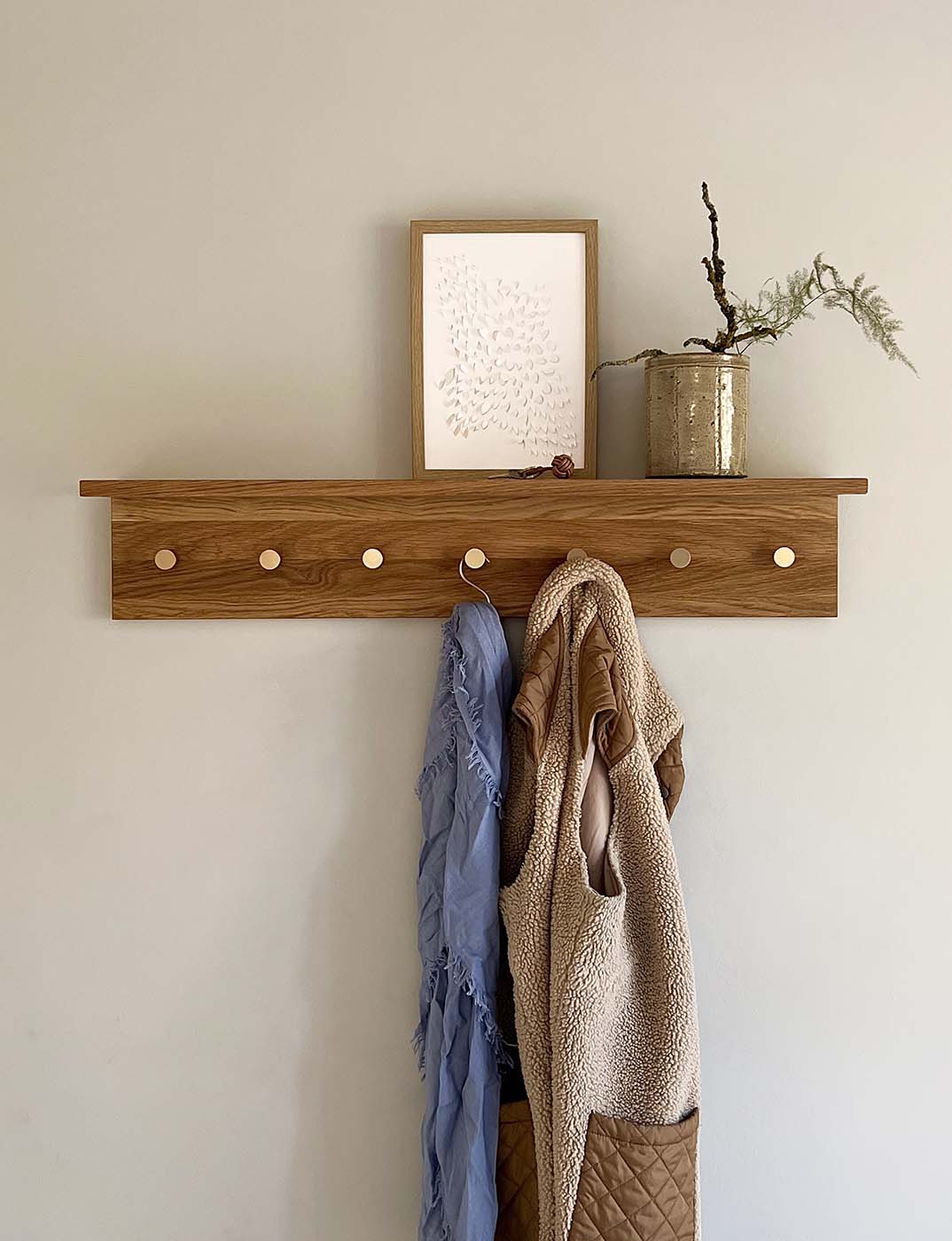 Fjord | Kroklist i Ek/Mässing