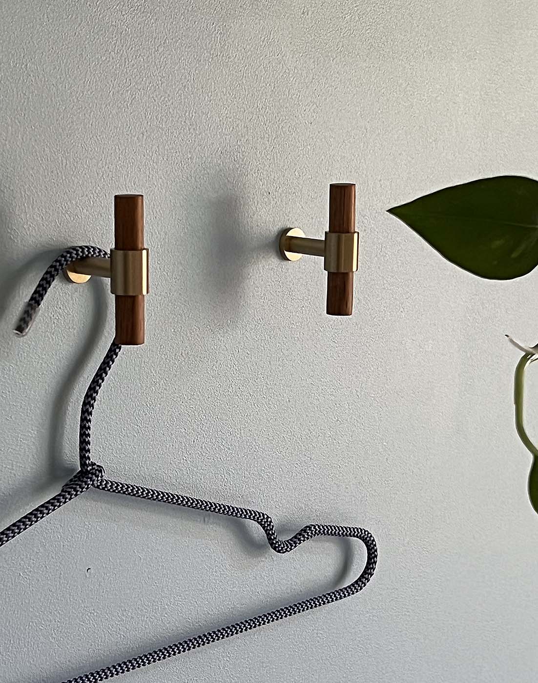 Oak | Knage i Eg/Messing MOUD Home MH-211950 FINICC