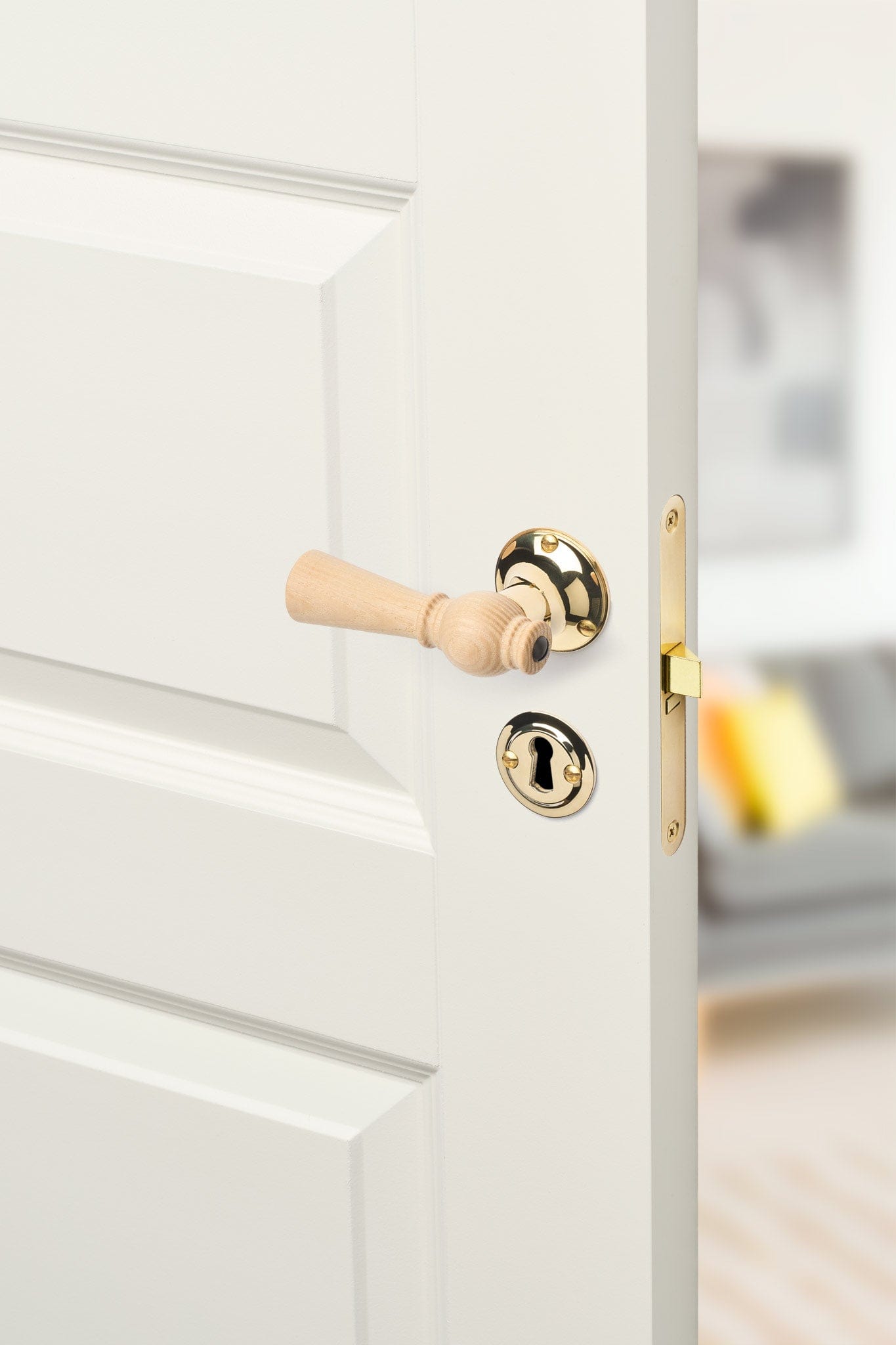 Østerbro | Dørhåndtag i Asketræ med klassiske rosetter og nøgleskilte i Blank Messing uden Lak L 111 mm (C/C 30 mm) Sibes ØB-AS-1770-MPU FINICC