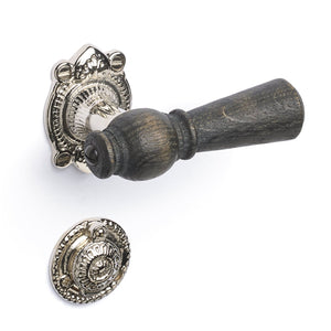 Østerbro | Dörrhandtag i Rökt Ek / Nickel - 1670/1671 rosetter och nyckelskyltar