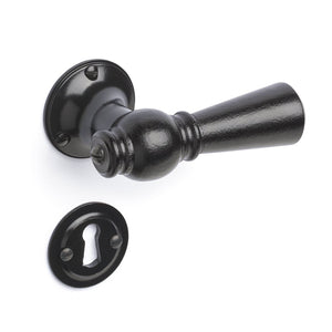 Østerbro | Dörrhandtag i Svart - 1770/1771 rosetter och nyckelskyltar