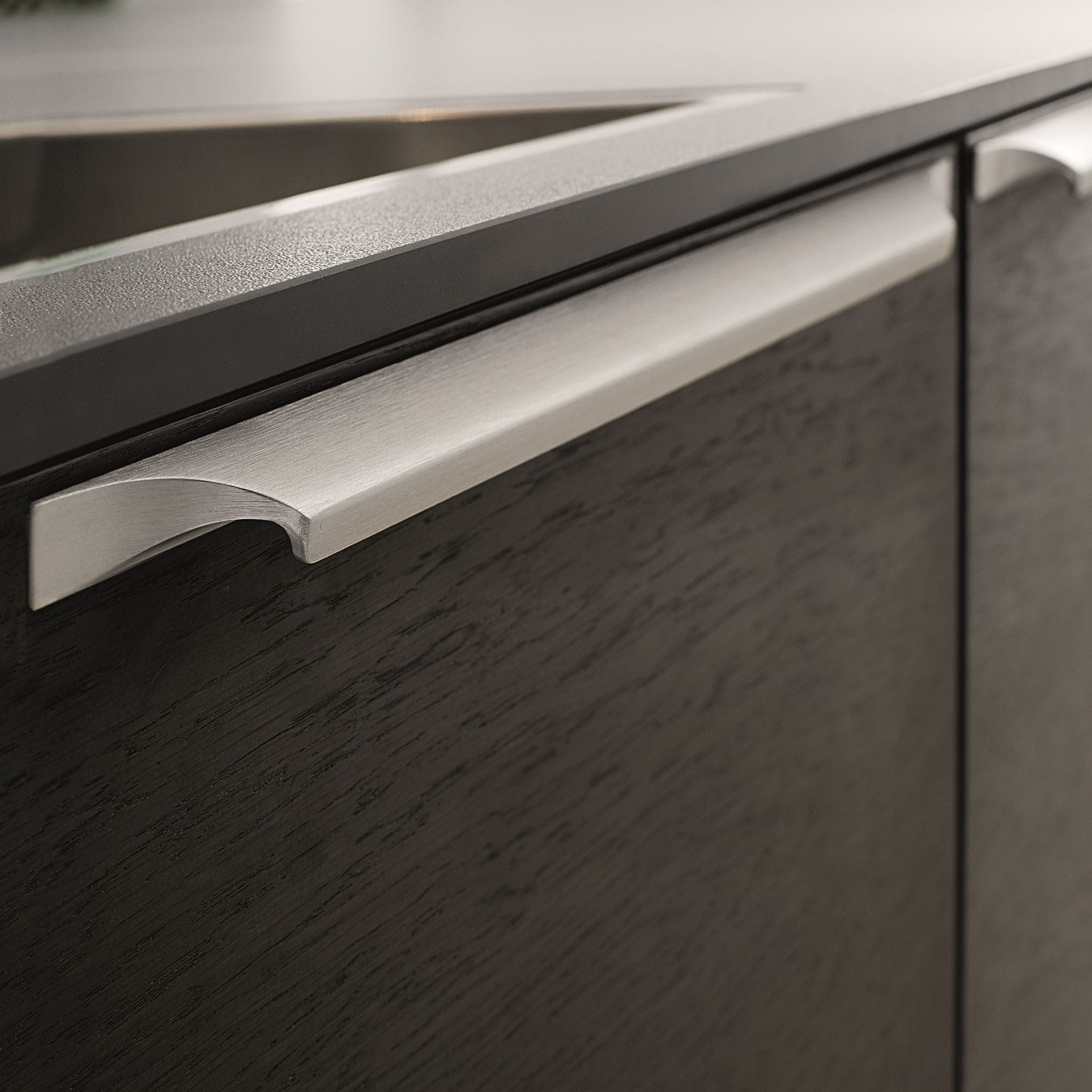 Primo Slim | Greb i Rustfrit Stål Finish Furnipart FINICC