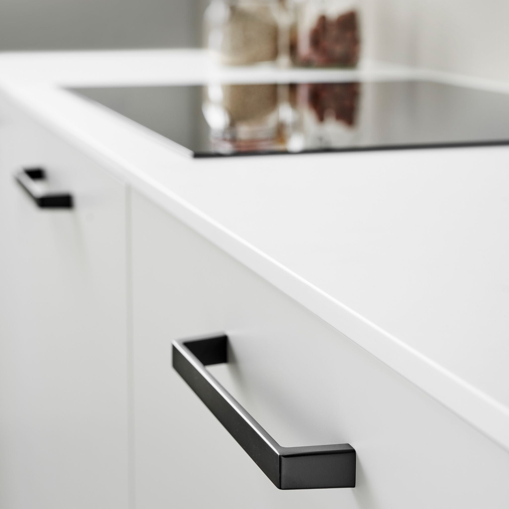 Seam | Greb i Sort Furnipart FINICC