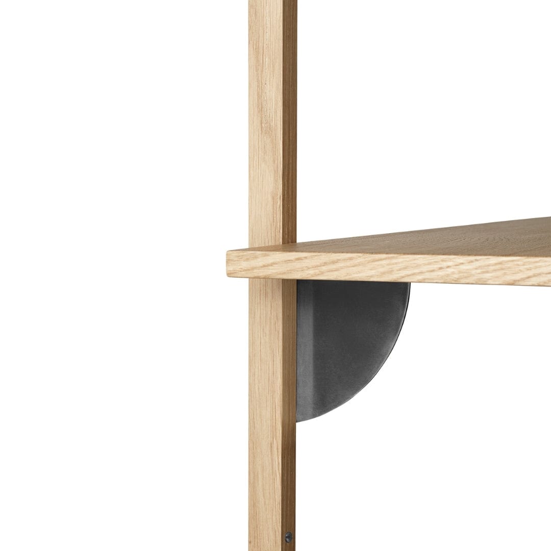 Sector Shelf Tripple/Narrow - Oak/Black Brass ferm LIVING FL-1103422859 FINICC