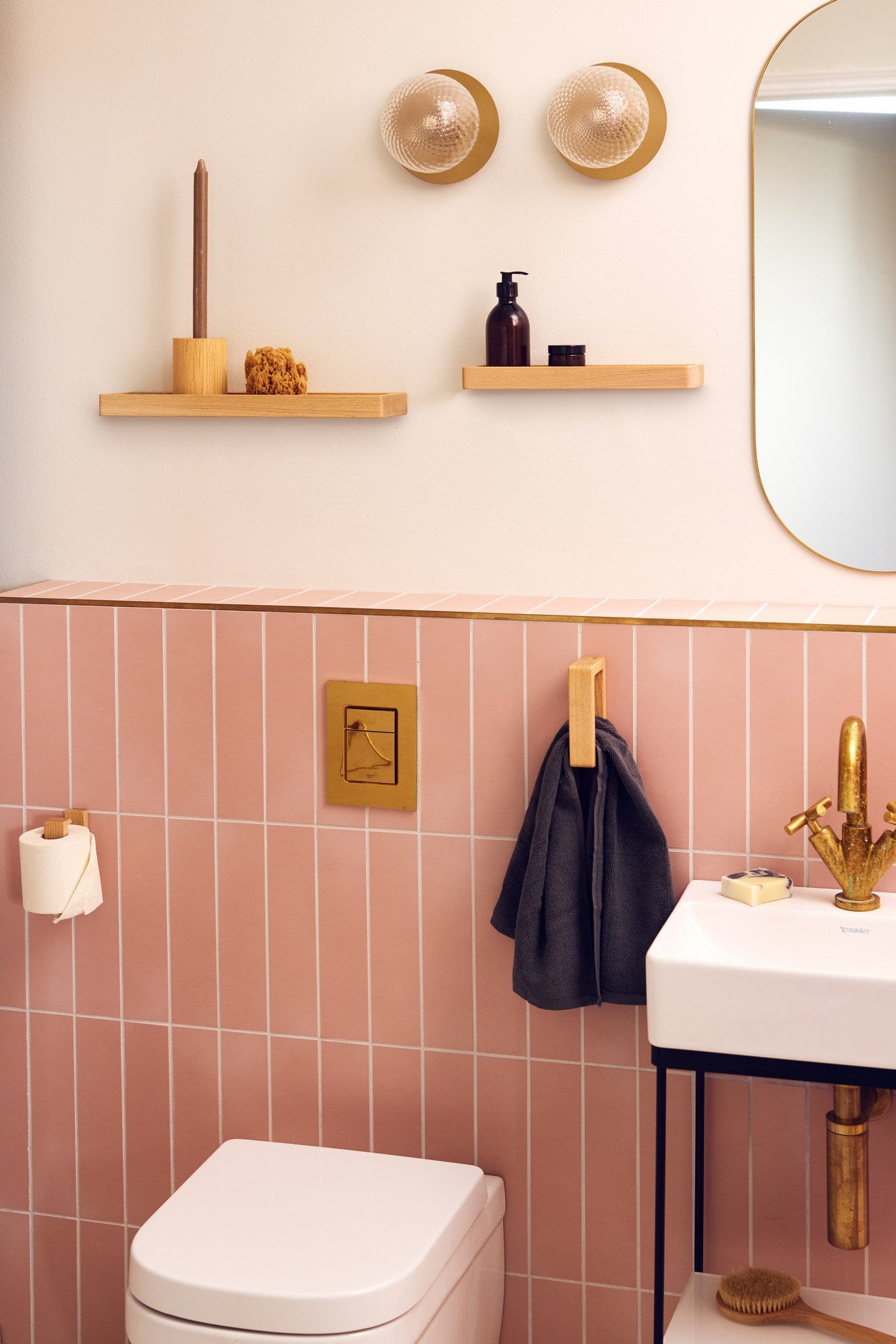 Shelf 10 | Hylla i Ek
