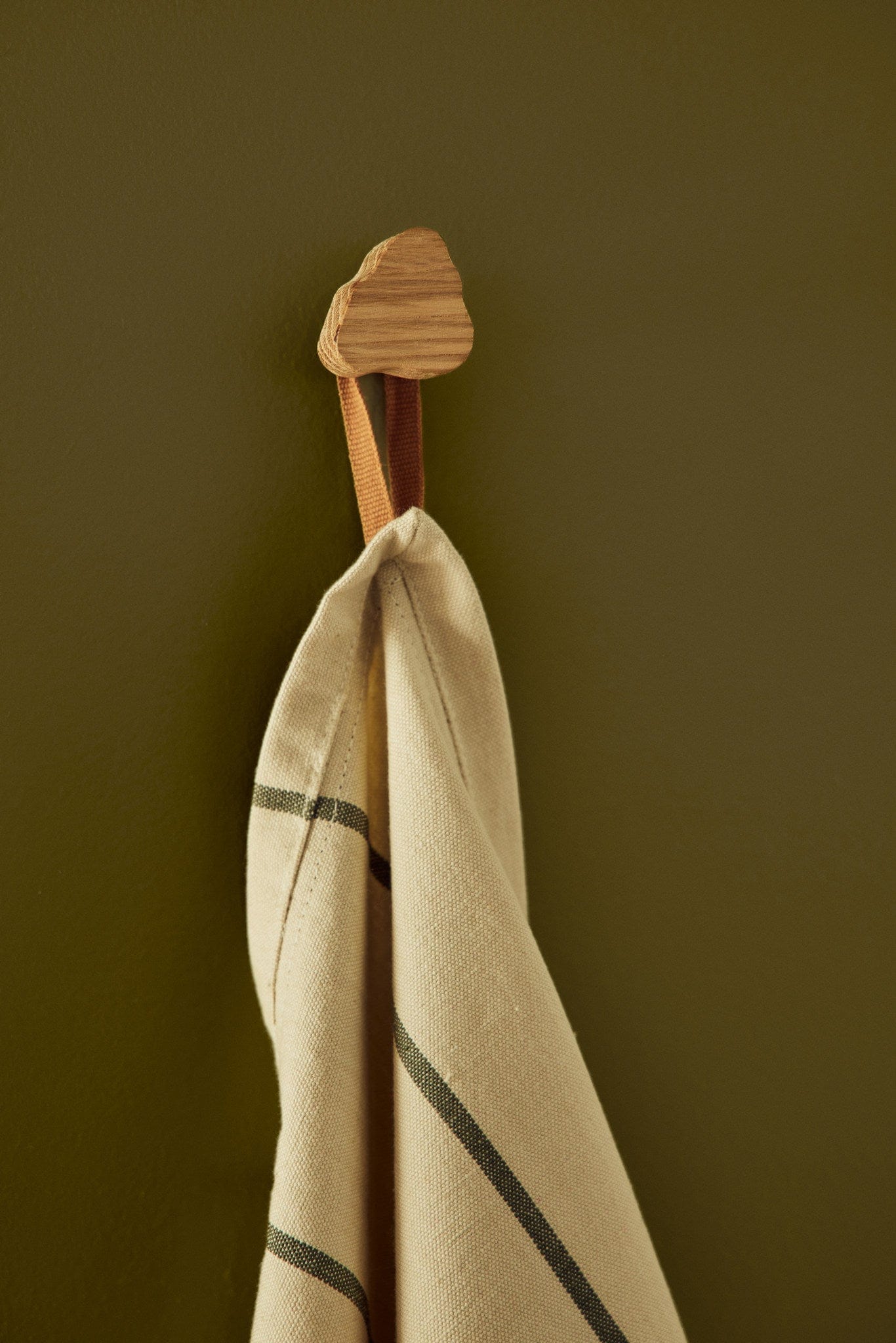 Spectra | Knager i Eg Ø 30 mm Andersen Furniture AF4-403020 FINICC