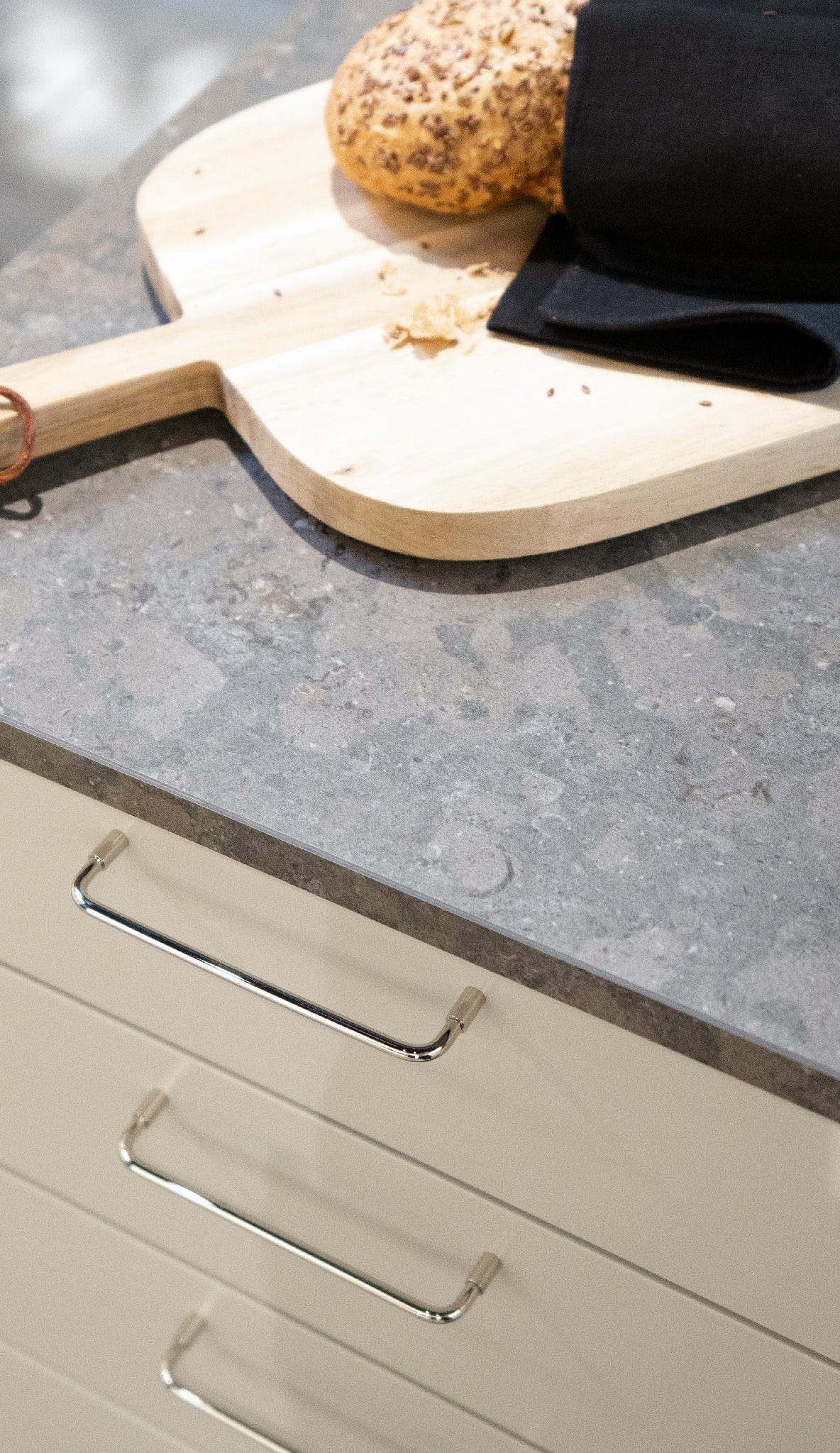 Spira | Greb i Blank Nikkel Beslag Design FINICC