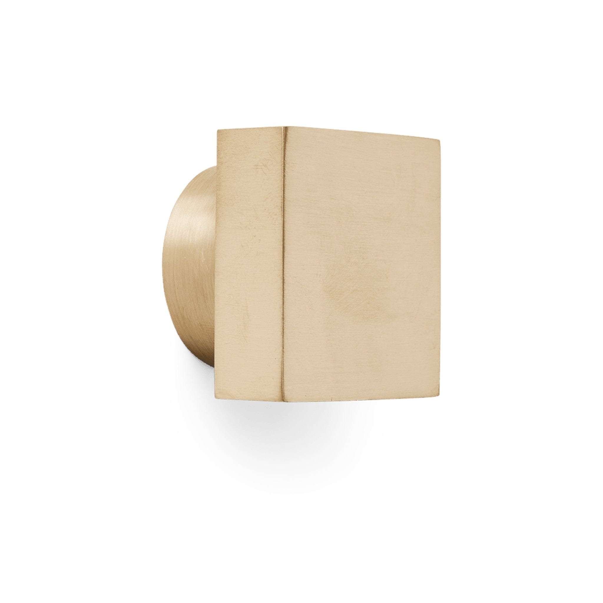 Square - Large | Knage i Mat Messing Uden lak L 4,5 mm x D 3 mm Ferm Living FL-1104269753 FINICC