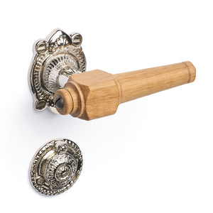 Svanemølle | Dörrhandtag i Natur Ek / Nickel - 1670/1671 rosetter och nyckelskyltar