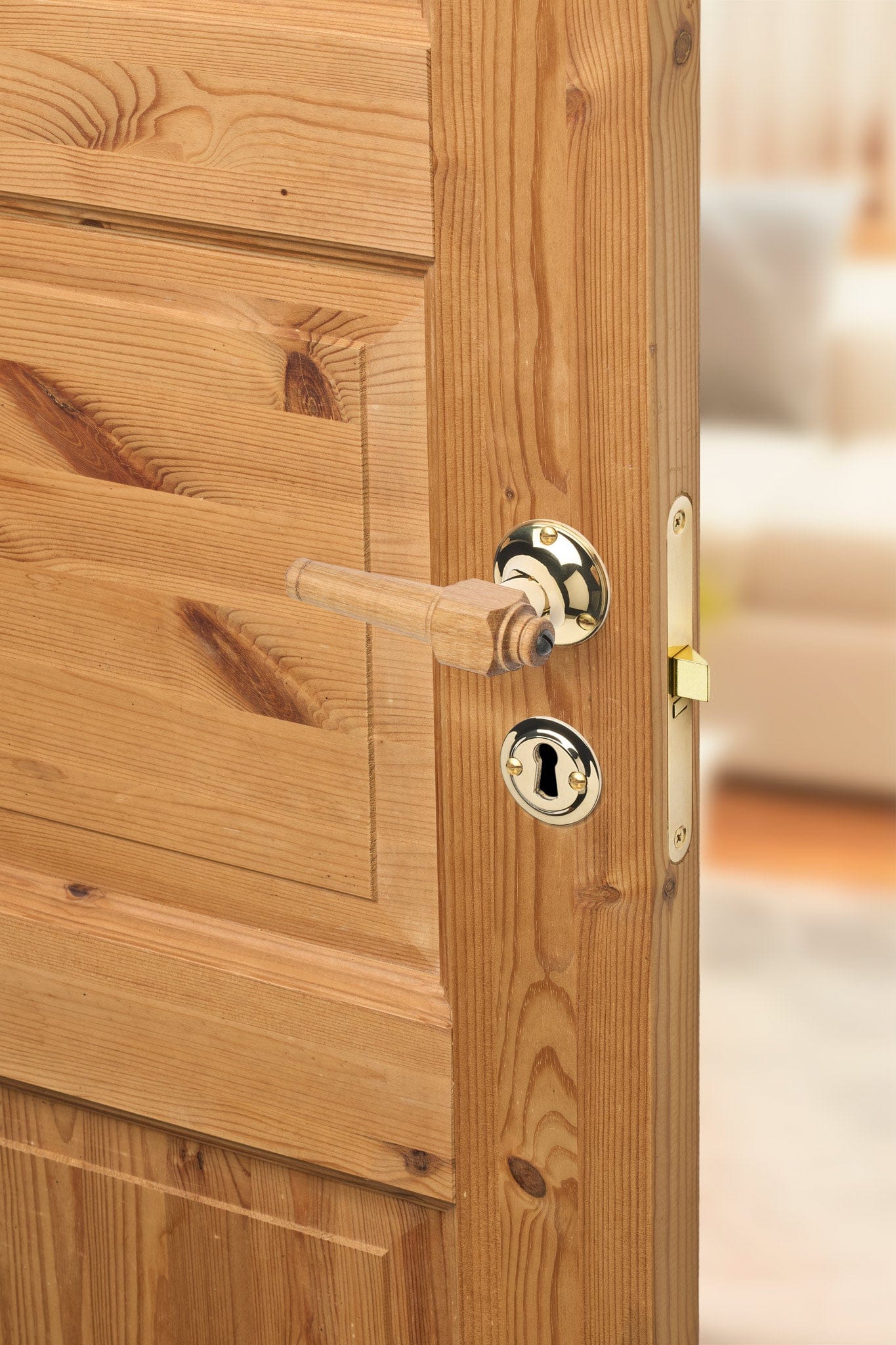 Svanemølle | Dørhåndtag i Egetræ med klassiske rosetter og nøgleskilte i Blank Messing uden Lak L 111 mm (C/C 30 mm) Sibes SM-EN-1770-MPU FINICC