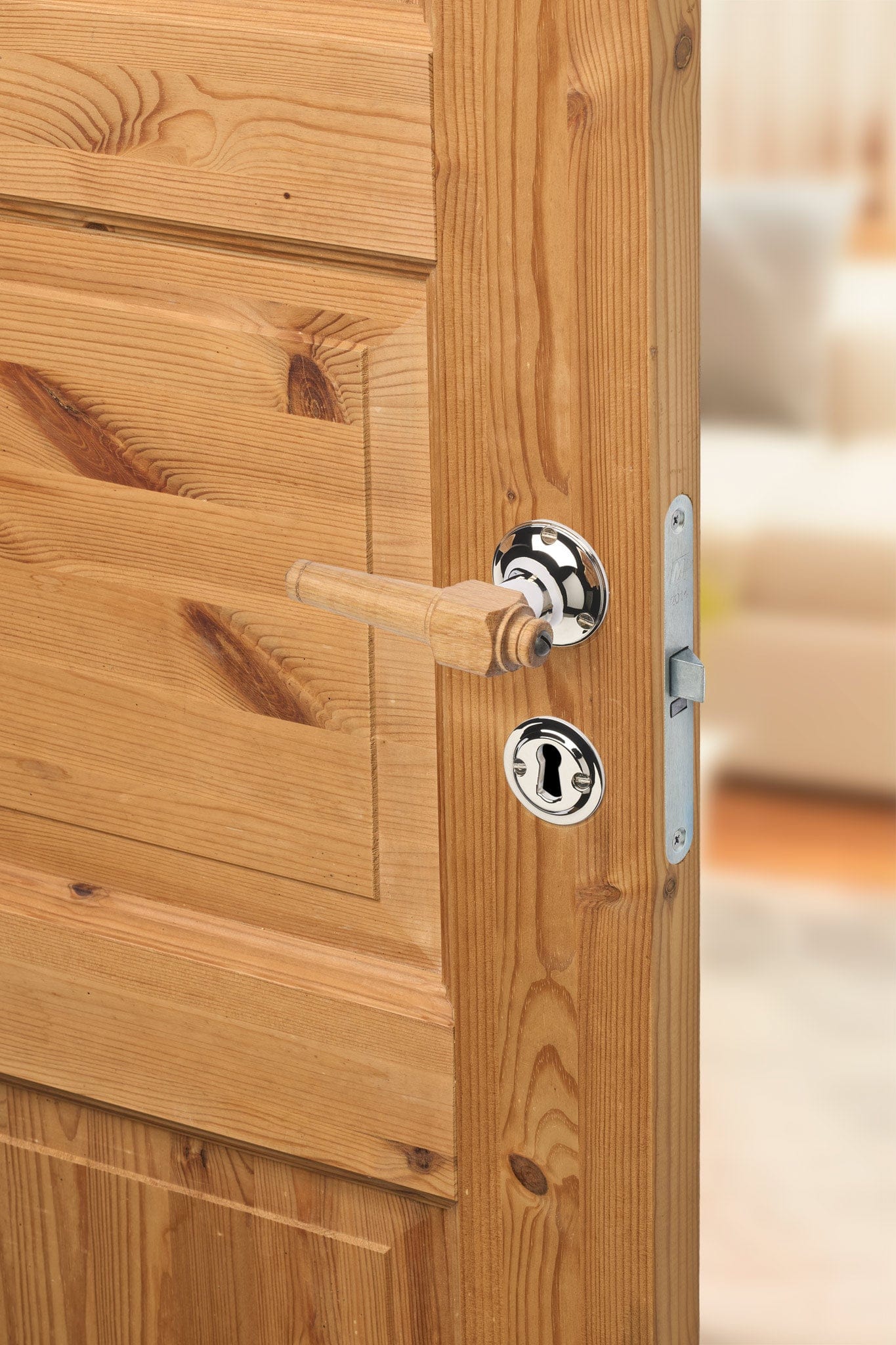 Svanemølle | Dørhåndtag i Egetræ med klassiske rosetter og nøgleskilte i Blank Nikkel L 111 mm (C/C 30 mm) Sibes SM-EN-1770-NI FINICC