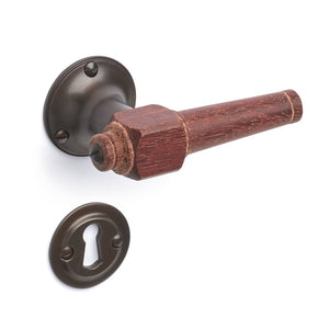 Svanemølle | Dörrhandtag i Mahogny / Brunerad - 1770/1771 rosetter och nyckelskyltar