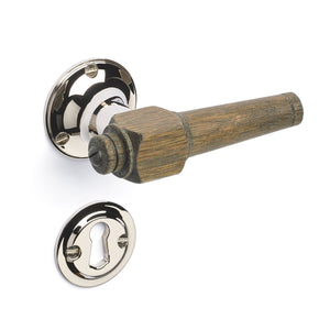 Svanemølle | Dörrhandtag i Rökt Ek / Nickel - 1770/1771 rosetter och nyckelskyltar