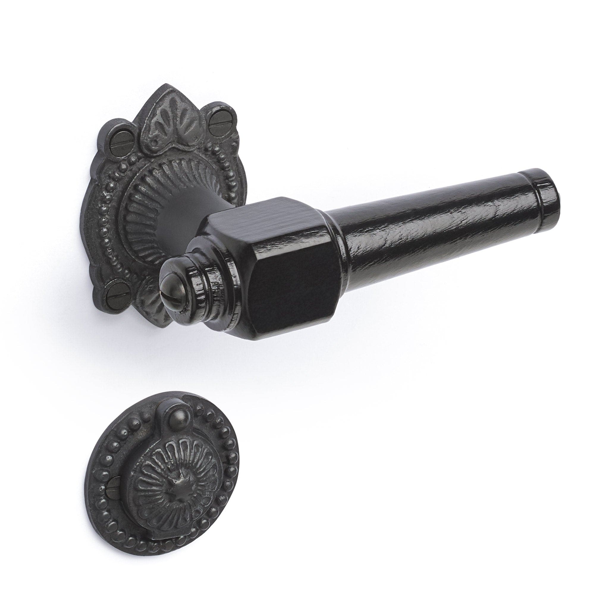 Svanemølle | Dørhåndtag i Sortlakeret træ med almue rosetter og nøgleskilte i Sort Oxideret Messing L 111 mm (C/C 30 mm) Sibes SM-SO-1670-OX FINICC