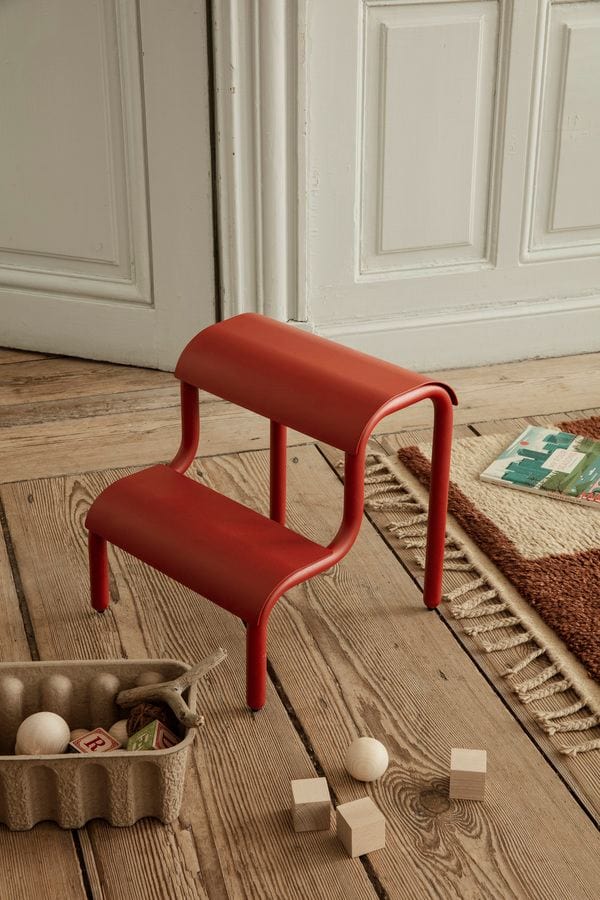 Up Step Stool - Poppy Red