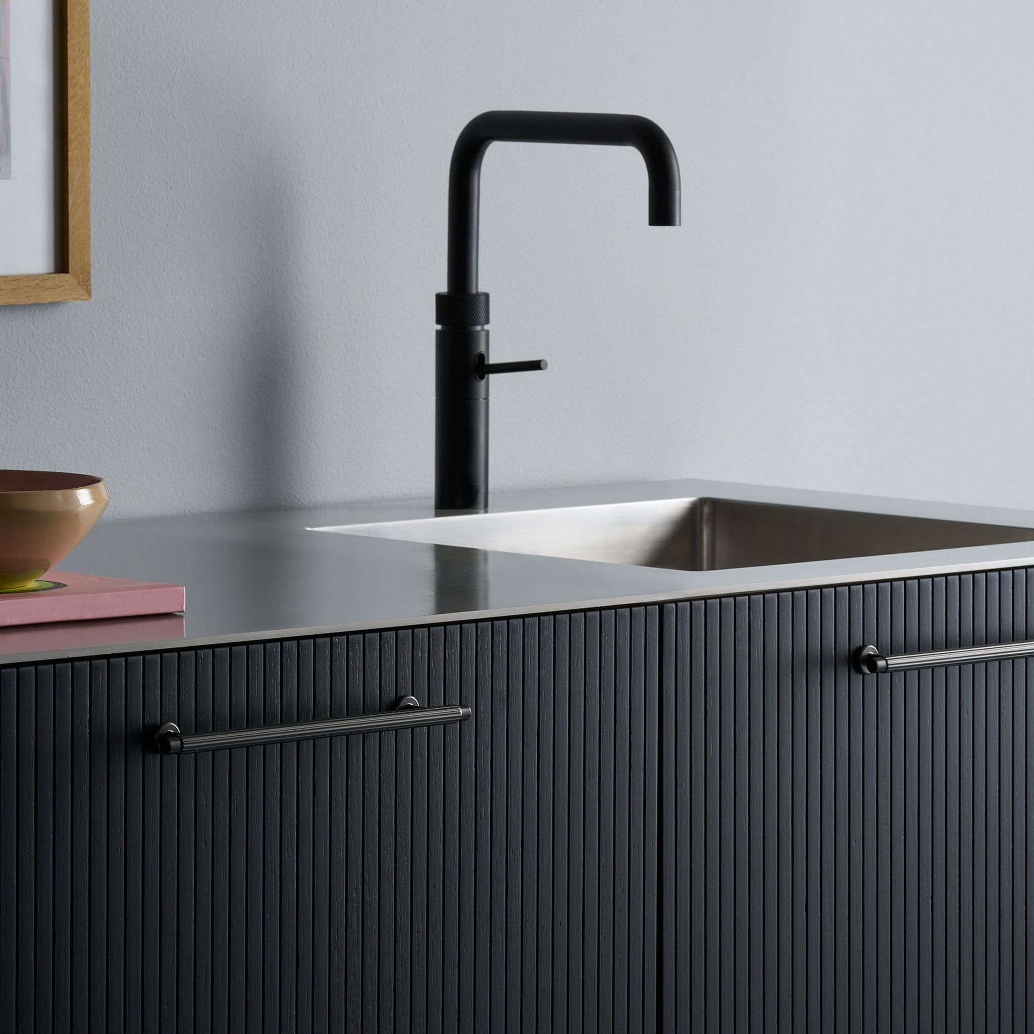 Villa | Greb i Mat Grå Furnipart FINICC